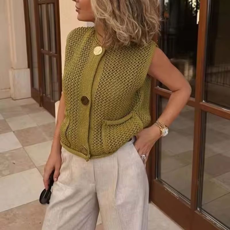 Vess Strikket Vest