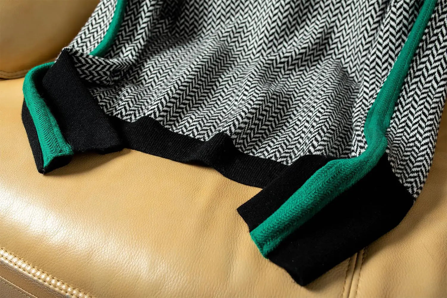 Emma | Stribet sweater