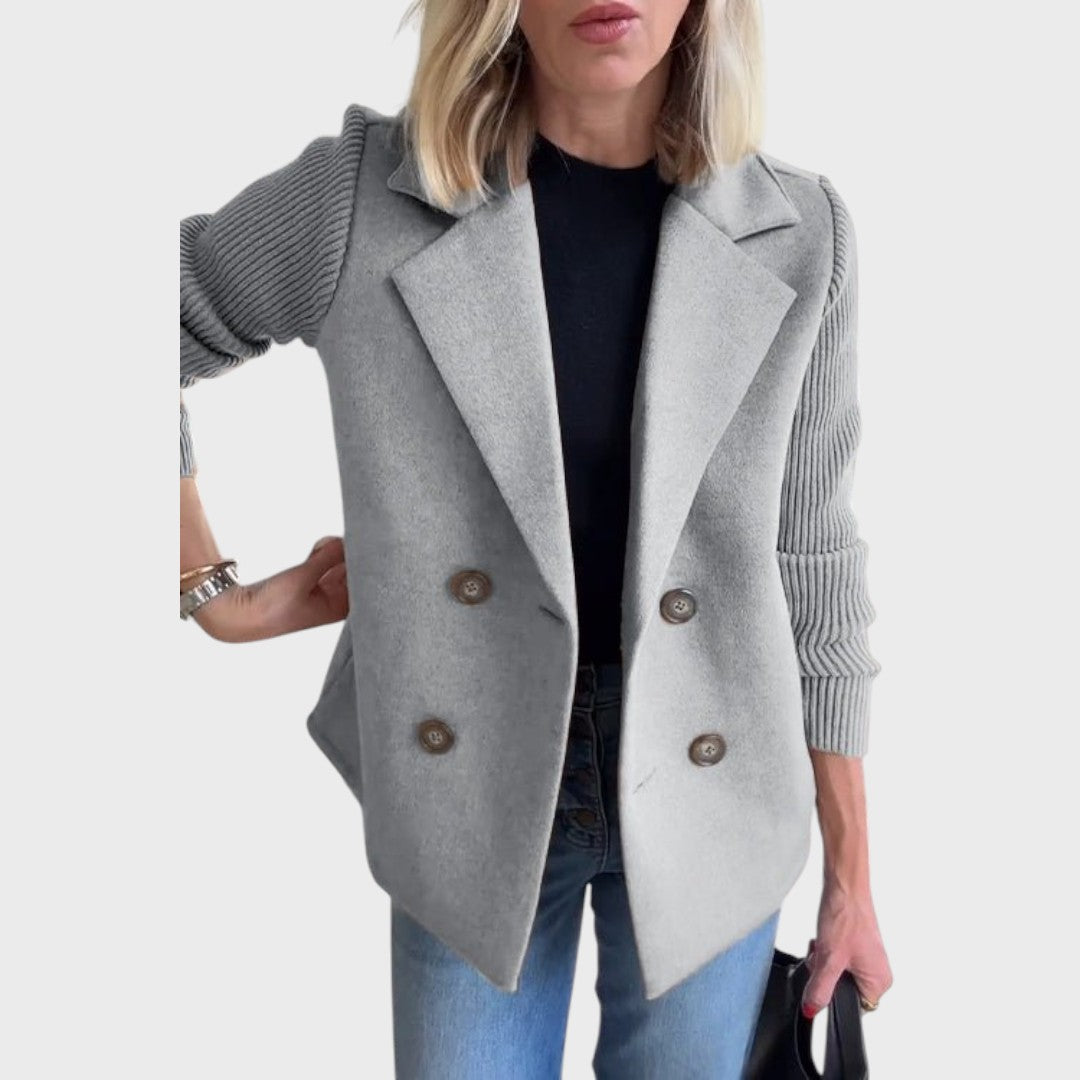 Emma | Elegant blazer med strikærmer