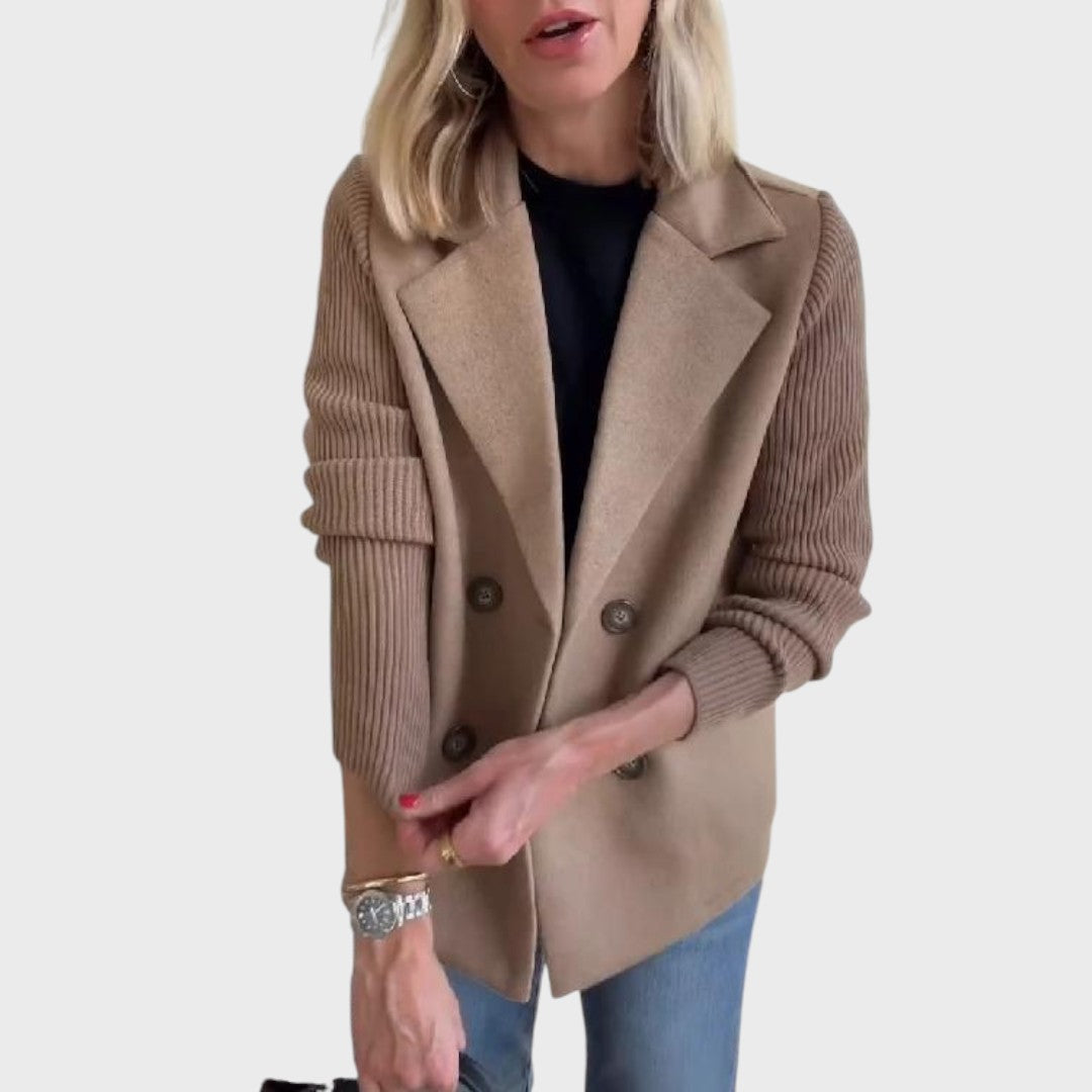 Emma | Elegant blazer med strikærmer